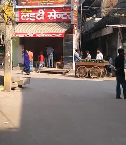 मुशहरी: lockdown ka ulnghan roj karte sb din dukaan khulta hai jb ki Bihar me corna hai hai#public_news_verify #viral_news