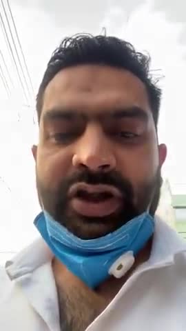 यूपी के मेरठ शहर में एक बच्चा मिला है  बच्चे का पता नहीं मिल पा रहा है कृपया वीडियो को शेयर भी करें .
#Merut