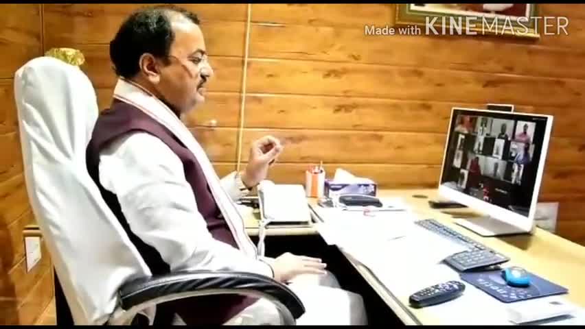 मैनपुरी: उपमुख्यमंत्री ने कोविड-19 के दृष्टिगत वीडियो कांफ्रेंसिंग के जरिए ली मैनपुरी के हालात की जानकारी #डिप्टी_सीएम