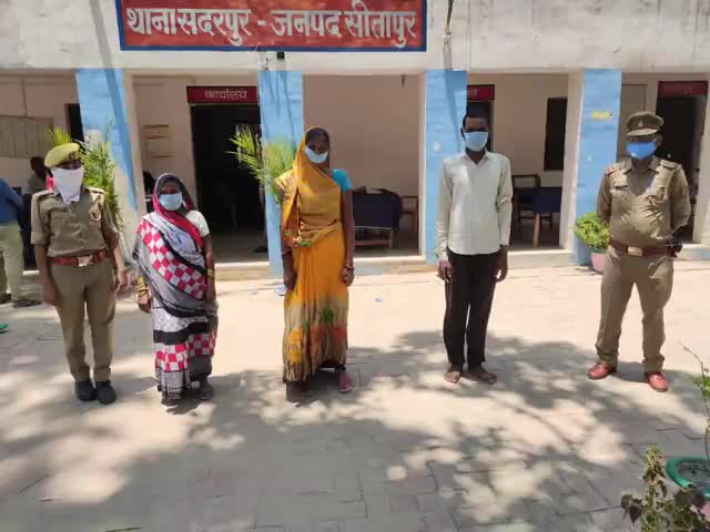 महमूदाबाद: शमसाबाद व हेलेपारा में अलग-अलग हुई दहेज हत्या के दोनों मामलों के अभियुक्तों को पुलिस ने गिरफ्तार कर भेजा जेल #दहेज_हत्या