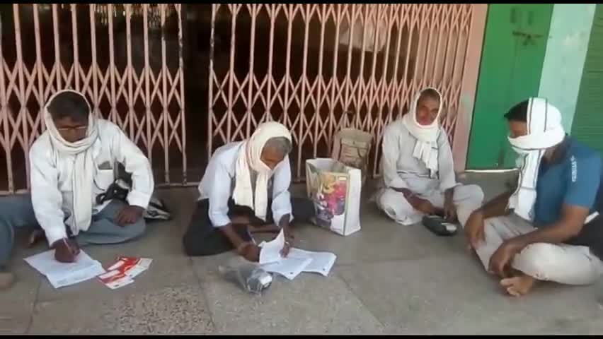 दौसा: लवाण में 60 साल से किराए की दुकान में संचालित है उपडाकघर, स्टाफ सहित उपभोक्ताओं को होती है परेशानी #डाक_विभाग