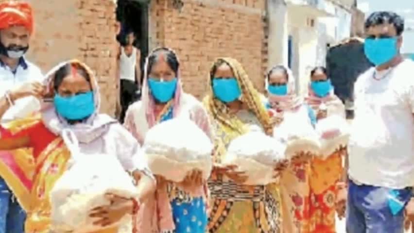 चंदनकियारी: चंदनकियारी के विभिन्न गांवों में ONGC ने की जरूरतमंदों की मदद #ongc