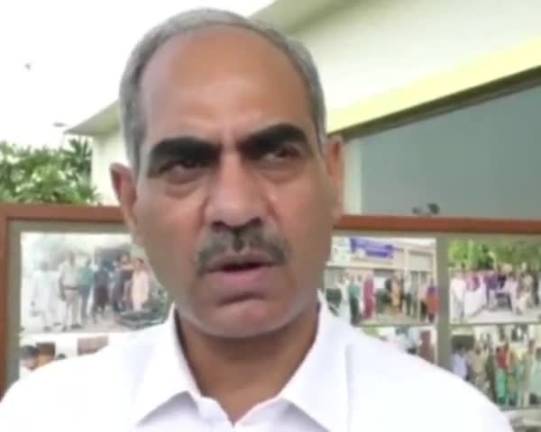 हिसार: बाहर से आने वाले लोग स्वयं जिला प्रशासन व स्वास्थ्य विभाग को दें अपनी सूचना: मंडलायुक्त #मंडलायुक्त #कोरोना_वायरस