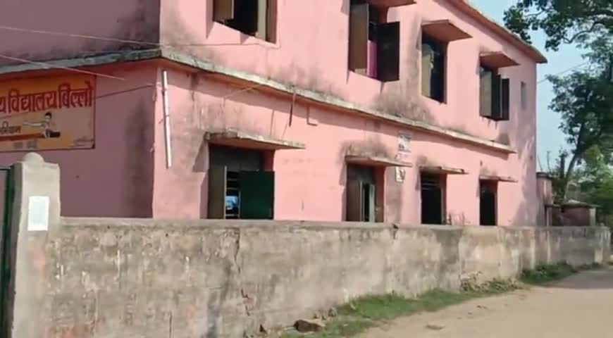 रामगढ़ चौक: मध्य विद्यालय विल्लो रेड क्वारेंटाइन सेंटर से 48 लोगों को किया गया मुक्त, 7 दिनों तक रहेंगे होम क्वारेंटाइन #क्वारेंटाइन
