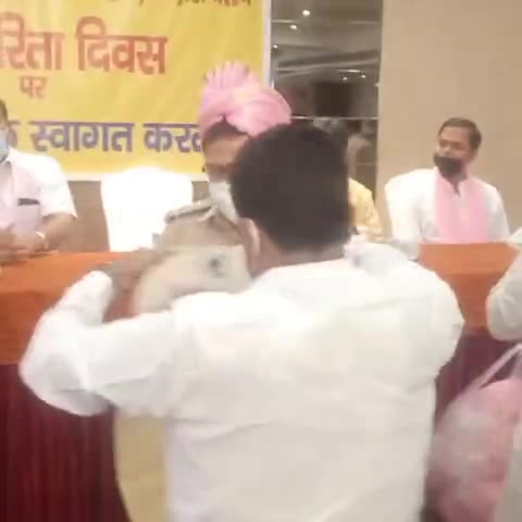 मथुरा: मथुरा ब्रज प्रेस क्लब ने बनाया हिंदी पत्रकारिता दिवस, DM व SSP का किया स्वागत #हिंदी_पत्रकारिता_दिवस