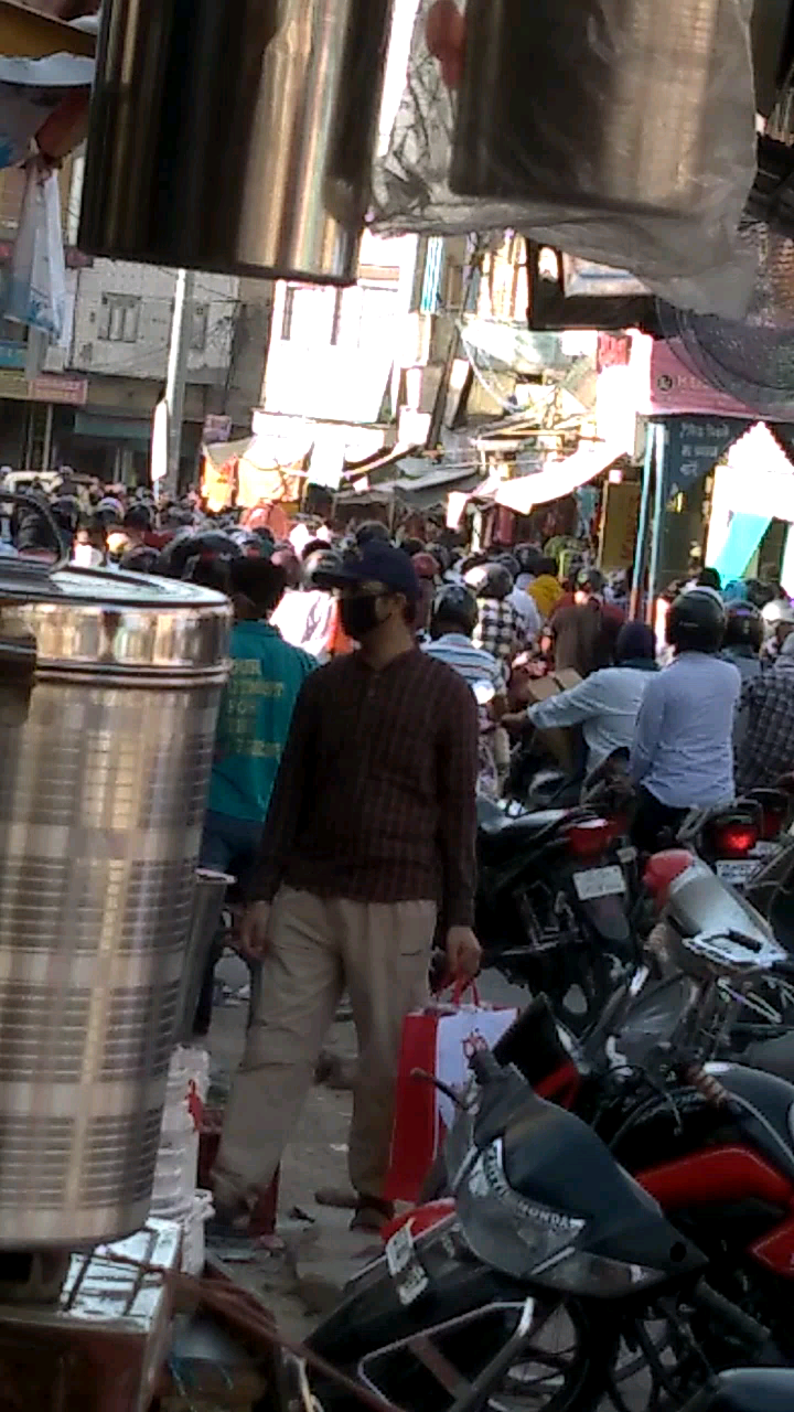 बीकानेर: #socialdistancing  social distancing ka udta dhachia #corona