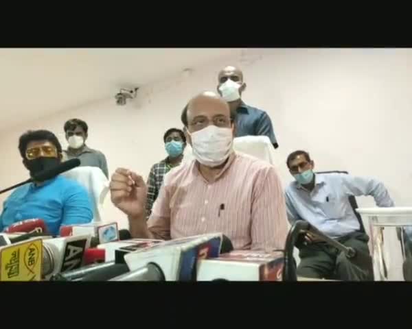 गोरखपुर: स्वास्थ मंत्री जय प्रताप सिंह ने कहा, बीआरडी मेडिकल कॉलेज में कोरोना जांच की क्षमता जल्द बढ़ाई जाएगी #स्वास्थ्य_मंत्री