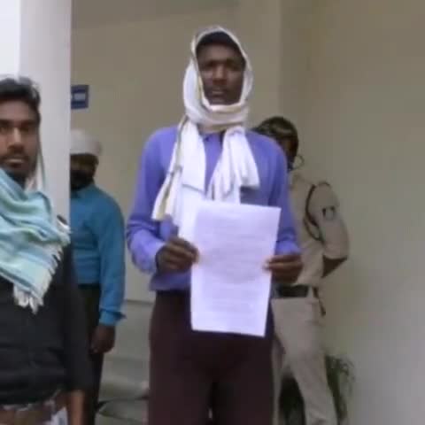 निवास: वरबाही ग्राम में रास्ता बनाने को जमीन नहीं देने पर समाज से किया बहिष्कृत, पीड़ित ने की एएसपी से शिकायत #एएसपी