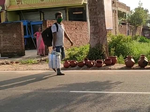 डुमरी: डुमरी में अबतक लौटे 577 प्रवासी, 88 को किया गया क्वारंटाइन #क्वारंटाइन