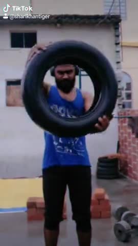 गोरखपुर: follow me for best traning workout  if u need some fitness tips DM me... some best exercises for shoulder traning #GKP