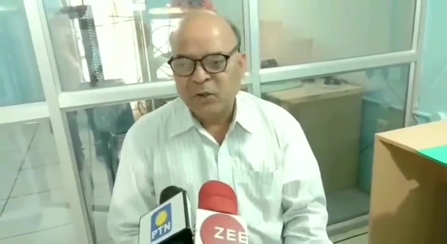 भभुआ: जिला कृषि पदाधिकारी ने बताया, टिड्डियों के आक्रमण से रोकथाम के लिए कृषि विभाग चला रहा है जागरूकता रथ #कृषि_विभाग