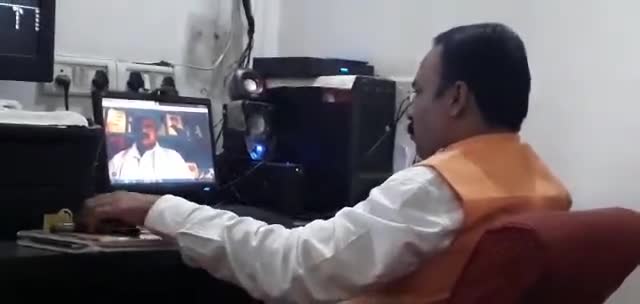 #मोदी जी के2 के 1वर्ष पूर्ण होने पर मा. #सांसद  गणेश सिंह जी ने विधानसभा #गुढ़ और #मनगवां के कार्यकर्ताओं को संबोधित किया
