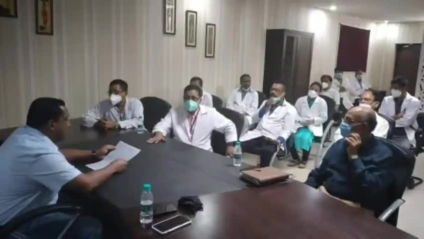 कांके: स्वास्थ्य मंत्री बन्ना गुप्ता ने रिम्स का किया दौरा, डॉक्टरों के साथ की बैठक #स्वास्थ्य_मंत्री