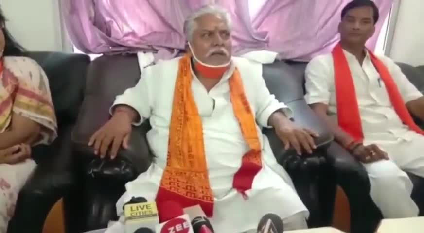 कुदरा: कृषि मंत्री डॉ प्रेम कुमार ने कहा बिहारी मजदूरों के बदौलत शहरों में जगमगा रही है फैक्ट्रियां #कृषि_मंत्री #प्रेम_कुमार