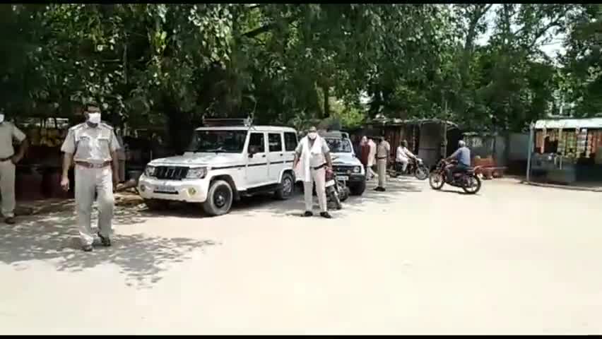 फतेहाबाद: भट्टू मंडी में बिना मास्क घूमने वाले 19 लोगों के स्वास्थ्य विभाग व पुलिस ने काटे चालान #अनलॉक1