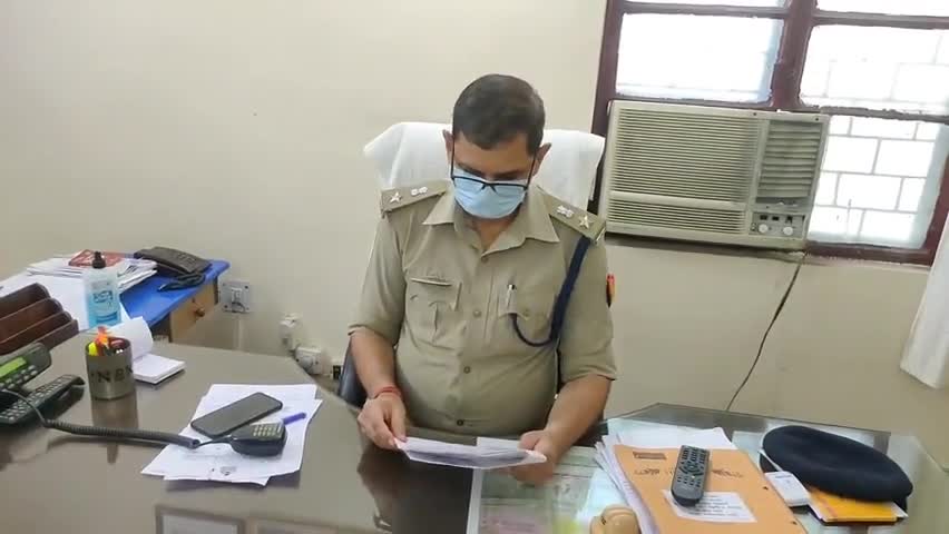 अमरोहा: अपर पुलिस अधीक्षक के आदेश पर तीन तलाक व दहेज उत्पीड़न मामले में डिडौली थाने में 5 लोगों पर रिपोर्ट हुई दर्ज #तीन_तलाक