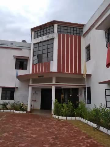 तोरपा: 48 प्रवासी मजदूर पहुंचे तोरपा, एक को सरकारी क्वॉरेंटाइन केंद्र में रहने व 47 को होम क्वॉरेंटाइन रहने की सलाह #पलायन