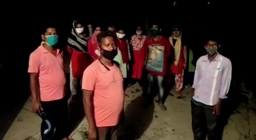 बहरागोड़ा: कोयंबटूर से बस से डूमरिया पहुंची 9 महिला प्रवासी मजदूर #प्रवासी_मजदूर