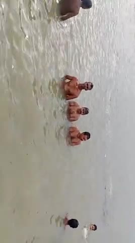 आज सूर्यग्रहण के बाद स्थानीय रामरेखा घाट पर स्नान कर दान पुण्य किया।#सूर्यग्रहण