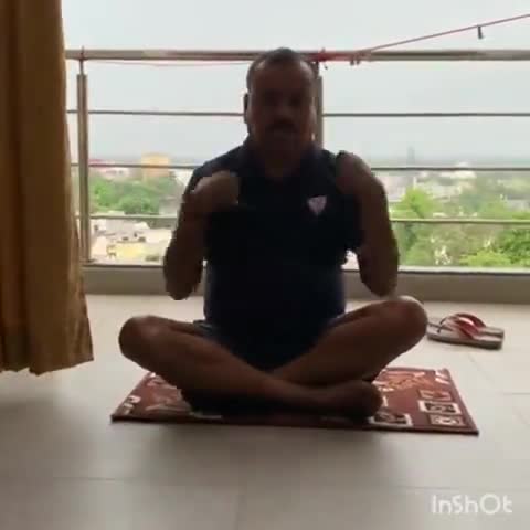 इकौना: अंतराष्ट्रीय योग दिवस पर इकौना इलाके में विधायक समेत लोगों ने घरों में ही किया योग #योगदिवस