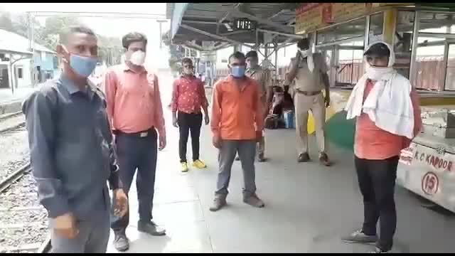 जगाधरी: जीआरपी ने यमुनानगर रेलवे स्टेशन पर नशे के खिलाफ लोगों को जागरूक करने के लिए चलाया स्पेशल अभियान #जीआरपी