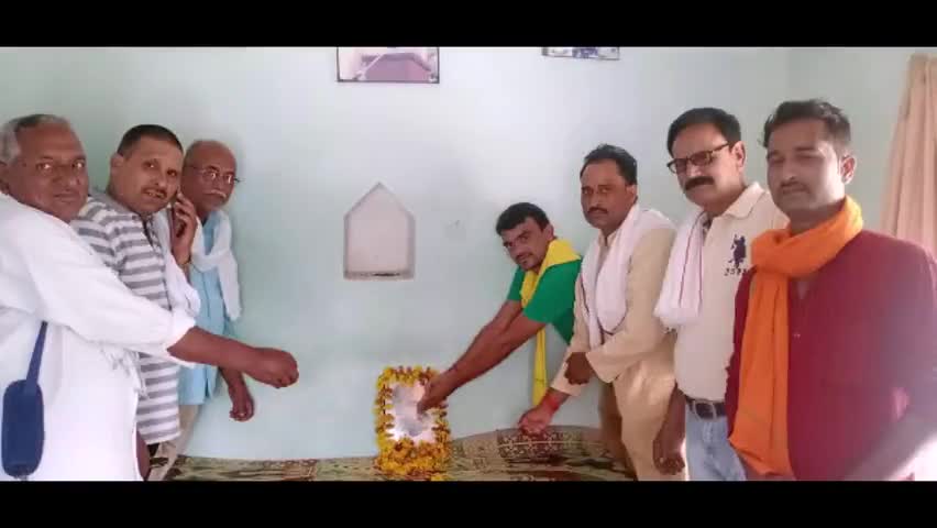 बिजावर: भारतीय जनता पार्टी मंडल बिजावर ने मनाई डॉक्टर श्यामा प्रसाद मुखर्जी की पुण्यतिथि #श्यामा_प्रसाद_मुखर्जी