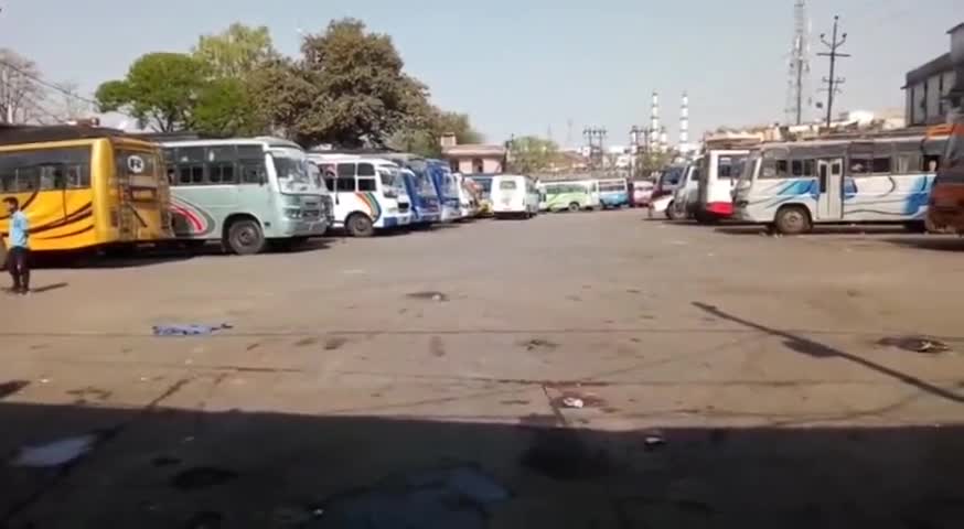 सागर: बस ऑपरेटरों ने परिवहन विभाग से 3 माह का रोड टैक्स माफ़ करने व 6 माह तक टैक्स न लेने की मांग की #परिवहन_विभाग