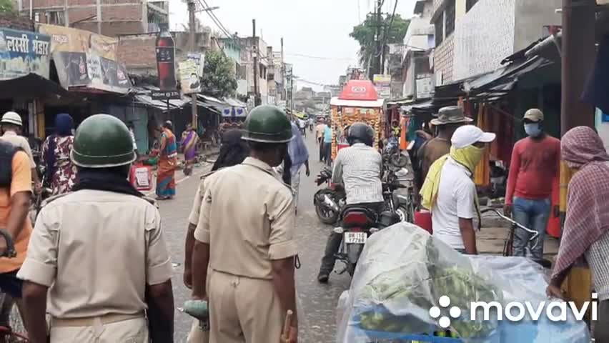 सुल्तानगंज: सुलतानगंज में पुलिस ने जागरूकता अभियान चलाकर लोगों को दी मास्क लगाने की हिदायत #जागरूकता_अभियान