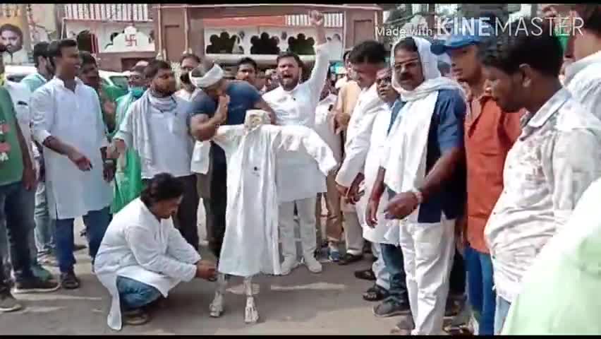#केंद्र_की_मोदी_सरकार और बिहार में #डबल_इंजन_की_सरकार हर मुद्दे पर फेल:-#मीर_रिजवान
#महँगाई
#डीजल_पेट्रोल
#मोदी_सरकार