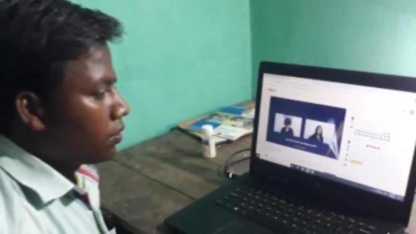 तिसरी: दुलिया करम गांव के आदिवासी युवा नीरज मुर्मू को मिला ग्रेट ब्रिटेन का डायना अवार्ड-2020 #अवार्ड #सम्मान