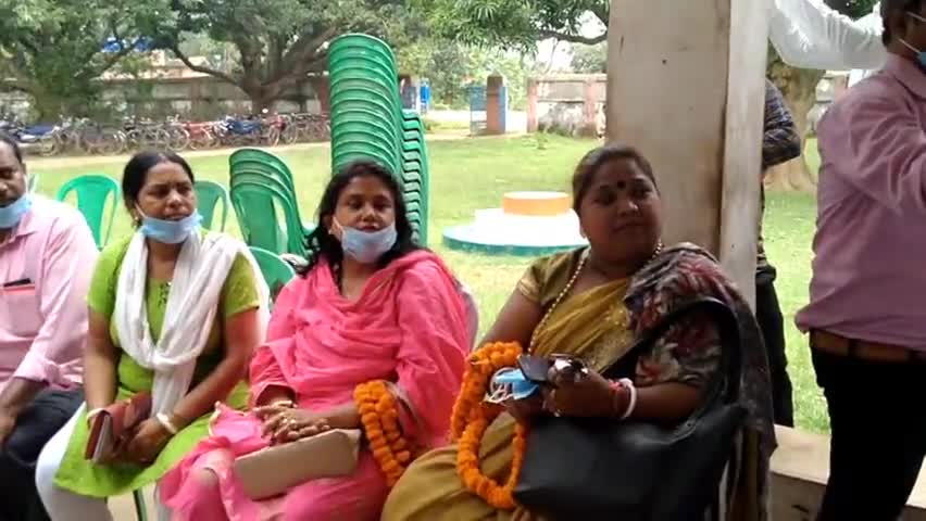 नाला: नाला PWD में कांग्रेस सेवा दल के जन सेवा अभियान के समापन समारोह में पहुंचे पूर्व सांसद फुरकान अंसारी #पूर्व_सांसद