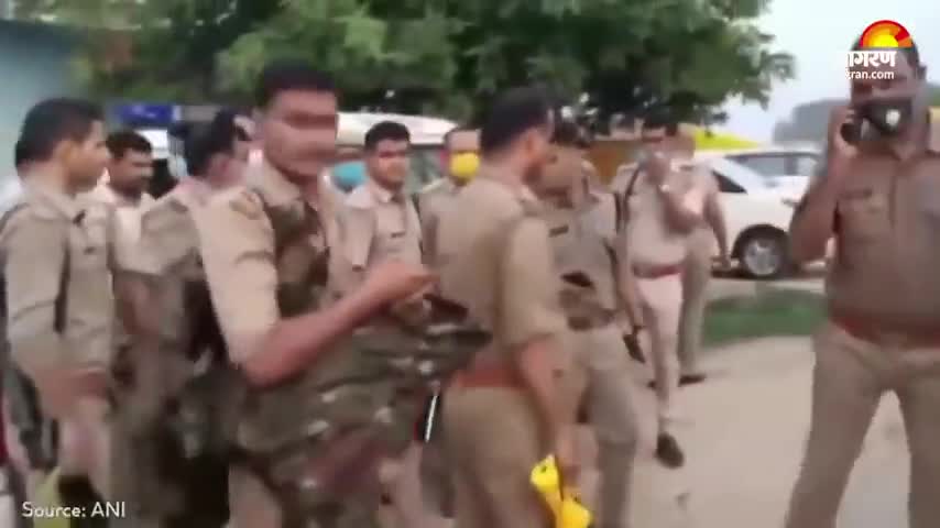 इटवा: Kanpur_Attack /Police_Encounter
#KanpurAttack