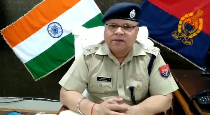 बलरामपुर: आज रात से लॉक डाउन शुरू होने पर शुक्रवार की बंदी में दी गई ढील, जिले के दुकानदार दिन में खोल सकते हैं दुकानें #लॉक_डाउन