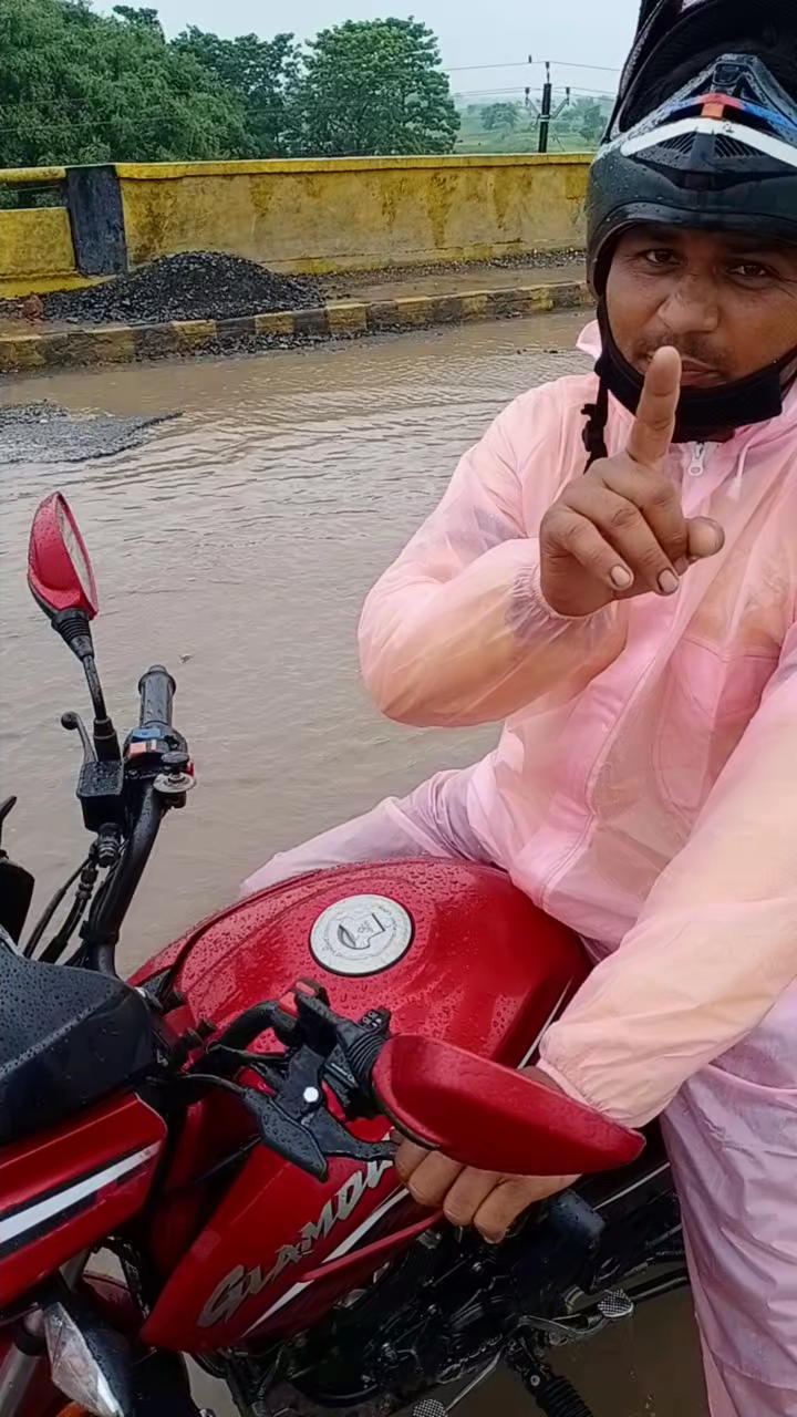 बहादुरगंज: 11 July Guaa bari pool #Bahadurganj repair krne k bad bhi badhali #ख़बरसीमांचल