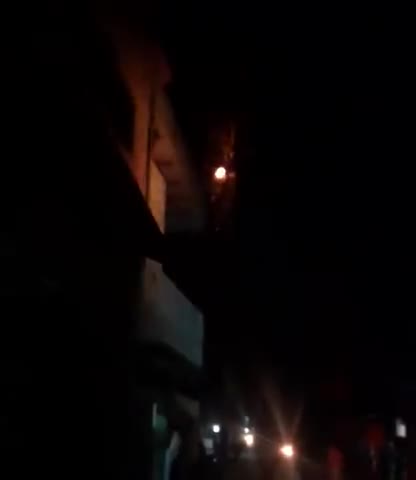 ज्ञानपुर: #again fire in the electric wire near the station road gopiganj