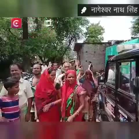 गोंडा: जिला गोंडा ब्लॉक  इटियाथोक रमवापुर के दबंग कोटेदार ने  ग्रामीणों को बहुत परेशान कर रखा है #प्लीज पूरा वीडियो देखें