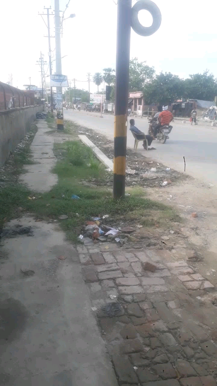 दरभंगा: bus #stand ﻿#lahariya# Sarai ﻿bus stop﻿@#