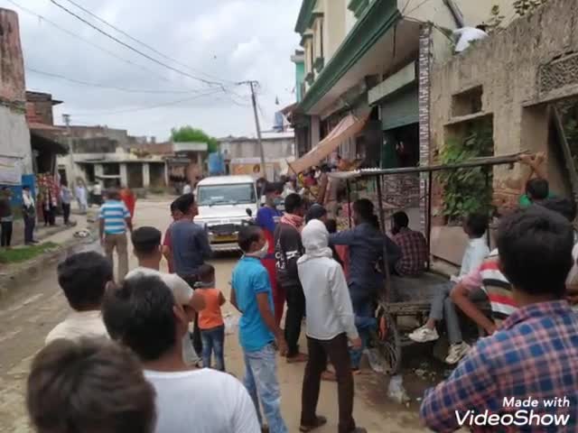 जमवारामगढ़: ताला गांव में विद्युत निगम की विजिलेंस टीम ने बिजली चोरी के पकड़े कई मामले, मौके पर जुटी लोगों की भीड़ #बिजली_चोरी