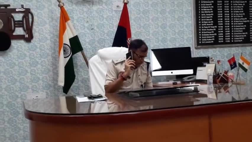 गोपालगंज: मिथिलेश सिंह बने जादोपुर थानाध्यक्ष, भारत निर्वाचन आयोग के निर्देश पर एसपी ने की कार्रवाई #थानाध्यक्ष #एसपी