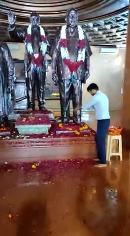 बहुजन महानायक मान्यवर कांशीराम सहाब अमर रहें।
#AzadSamajParty
#BhimArmy