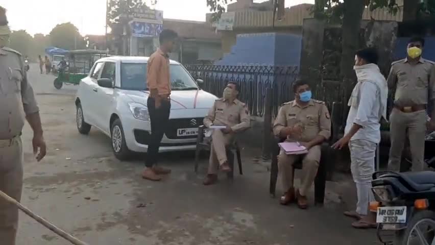 कैराना: कांधला पुलिस ने मयूर तिराहे पर अभियान चलाकर बिना मास्क पहने घूमने वालों के काटे चालान #पुलिस_कार्रवाई