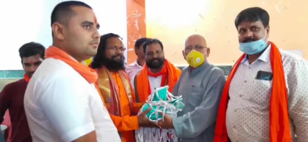 बिरनी: विश्व हिंदू परिषद की ओर से बिरनी वासियों की सेवा के लिए भेंट की गई एम्बुलेंस #विश्व_हिंदू_परिषद