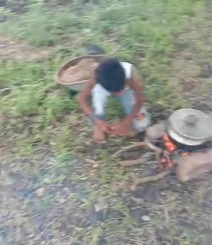 महिदपुर: Bappiya ﻿@##ujjaini indra Dev se prethana karte