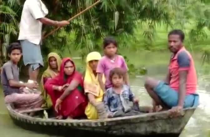 संपतचक: 📌🛑🛑हाई अलर्ट।। बिहार में नदियों के उफान से बढ़ गया है बाढ़ का खतरा। नदियों ने धारण किया विकराल रूप। #biharflood2020