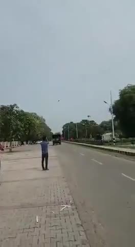 राफेल की पहली खेप भारतीय सेना को सौपी जा चुकी है। इससे भारतीय सेना मजबूत होगी।
#राफेल
#लड़ाकू विमान
#सेना #indian एयरफोर्स