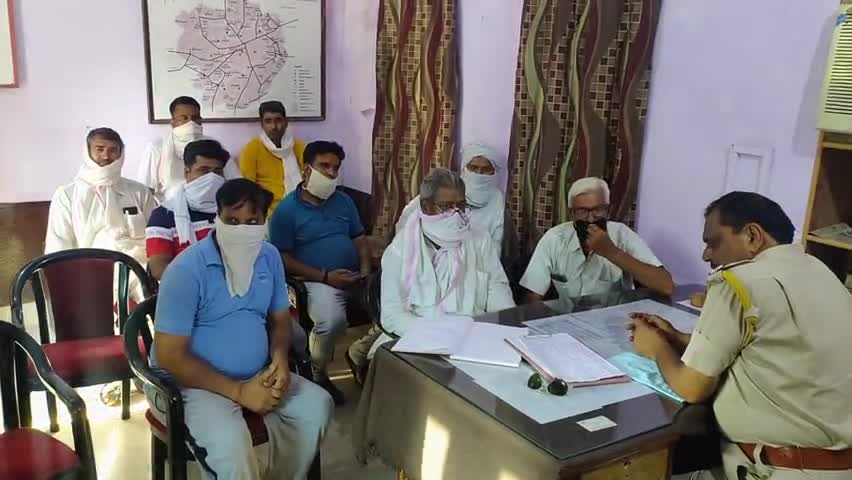 कामां: कामां ब्रज मेवात में रक्षाबंधन व ईद को लेकर पुलिस अलर्ट, थाने में हुई सीएलजी की बैठक #पुलिस #सीएलजी