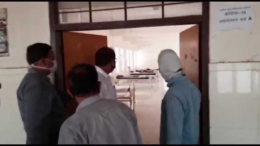 डीडवाना: #डीडवाना- ADM प्रभाती लाल जाट का तबादला होने के बाद भी रिलीव होने से पूर्व कर रहे हैं काम कोविड-19 का किया दौरा