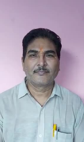 डा पी के द्विवेदी, हेड,#icarindia केभीके भोजपुर ने #धान के धड़ छेदक #कीट नियंत्रण की सावधानी एवं नियंत्रण की जानकारी दी।
