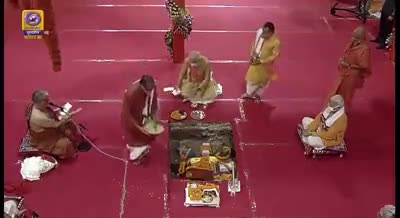 राम मंदिर का भूमि पूजन कर रहे हैं राष्ट्र नायक मा0 Narendra Modi ,आइये हम सभी इस ऐतिहासिक पल के साक्षी बने
#राम_मन्दिर