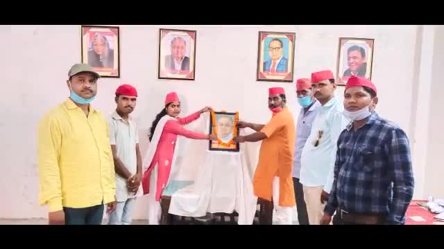 छोटे लोहिया की मनाई गई जयंती
#samajwadiparty #समाजवादी #पार्टी
#jindabad #akhileshyadav